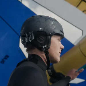 IOW-Slash Amp Helmet